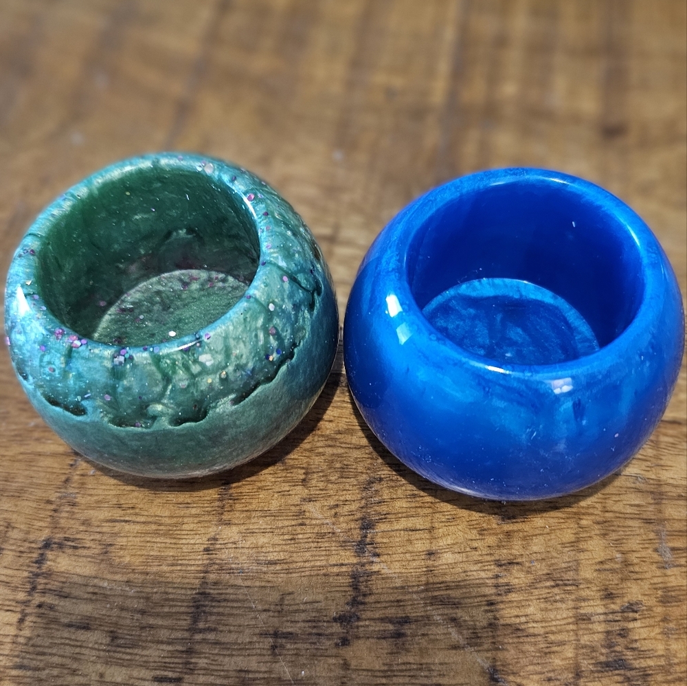 HANDMADE Epoxy resin bowls